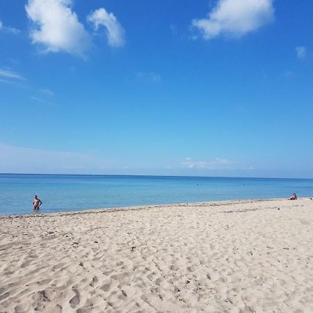 Casina Degli Oleandri Villa Lido Marini Kültér fotó